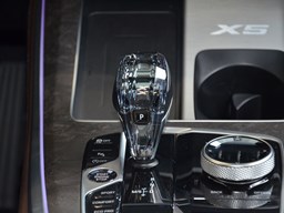 寶馬X5中控圖片