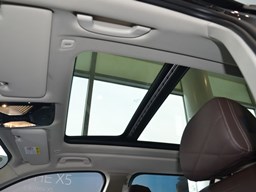 寶馬X5內(nèi)飾圖片