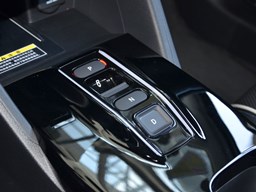 本田e：NS1 內飾圖片