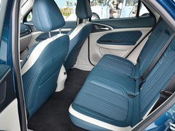 歐拉好貓內飾圖片