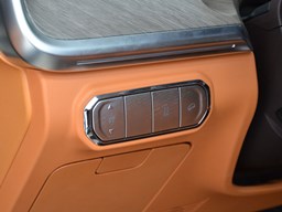 坦克500內飾圖片