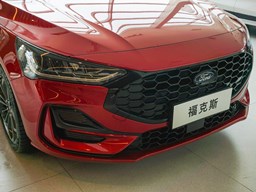 福特福克斯外觀圖片