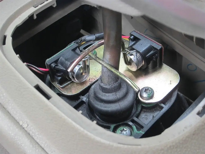 自動(dòng)離合版是什么意思