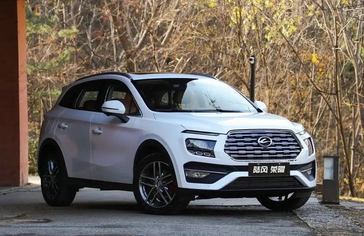 陸風榮耀油箱多少升