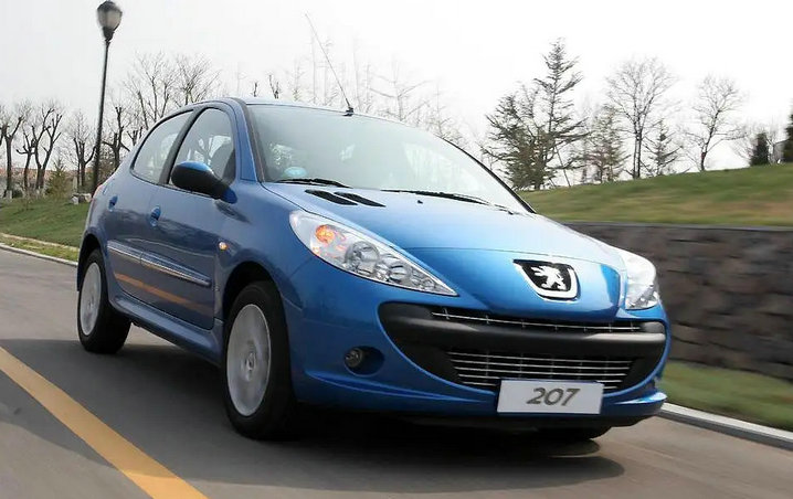 東風標致207保養燈怎么歸零