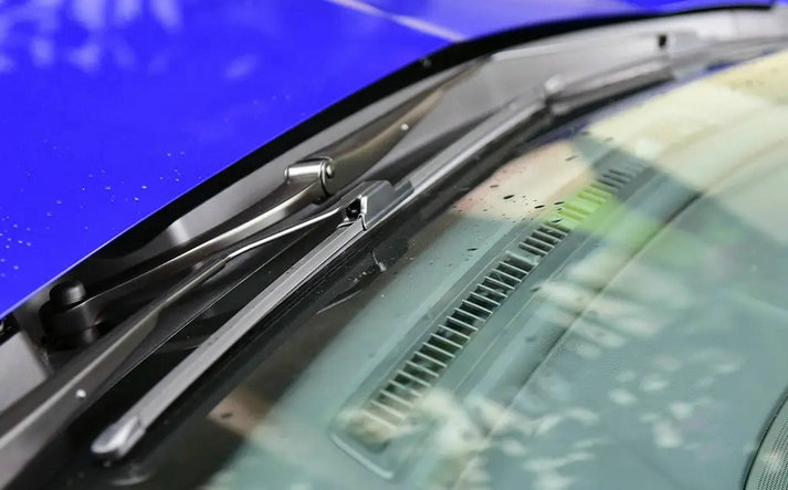 雅閣雨刷噴水怎么調節