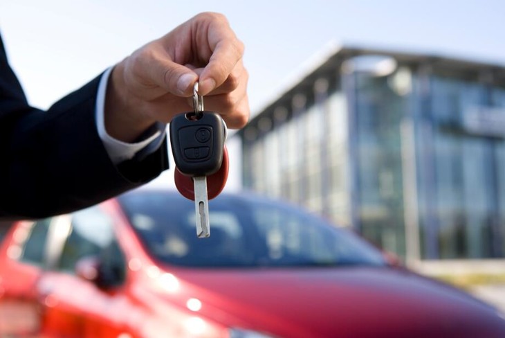 二手車過(guò)戶要多少錢