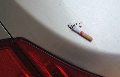 車頂被煙頭燙了的修復方法有那些
