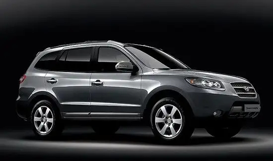 現代新勝達2.7曲軸位置傳感器在哪