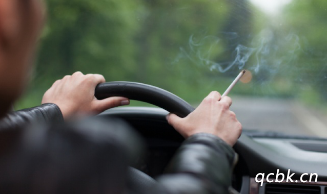 開車抽煙扣分嗎