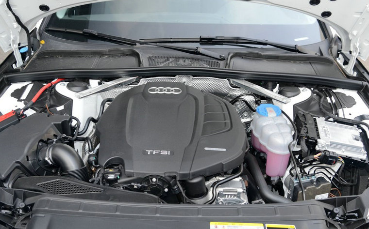 機油不換對發動機有什么影響