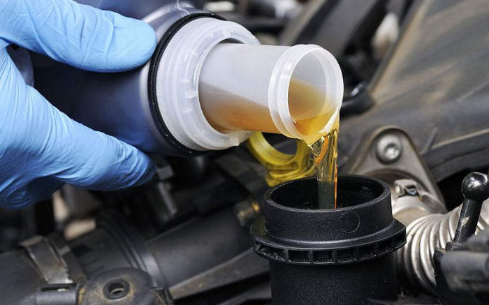 全合成機油一年換一次行嗎