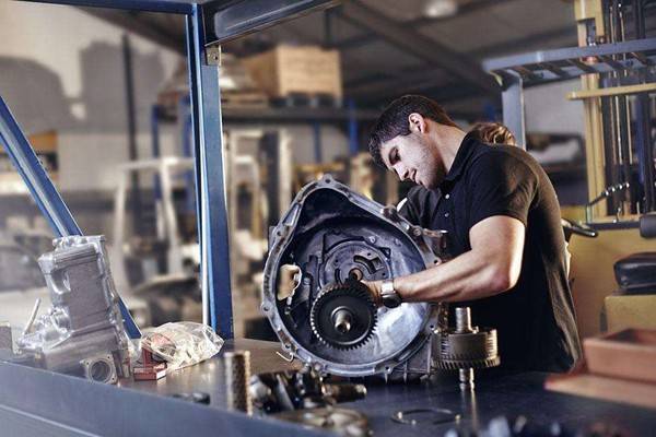 發動機爆缸還有維修價值嗎