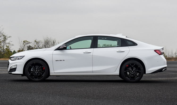 緊湊型和中型轎車的區別