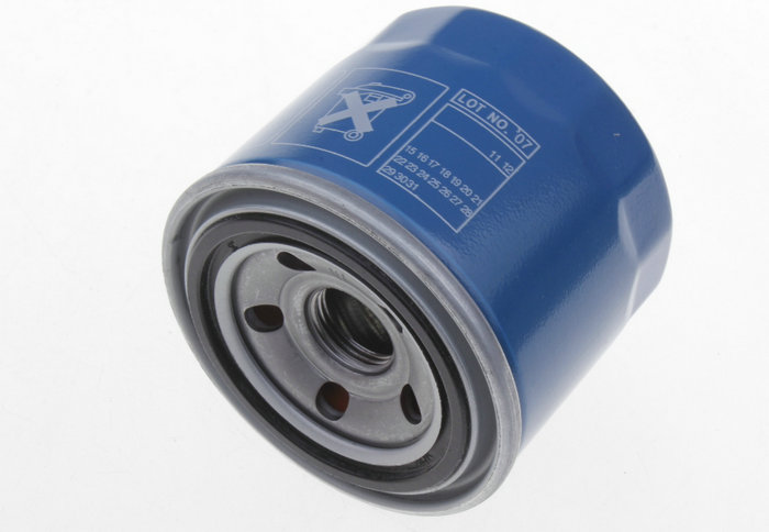 機油濾芯一年換一次行嗎