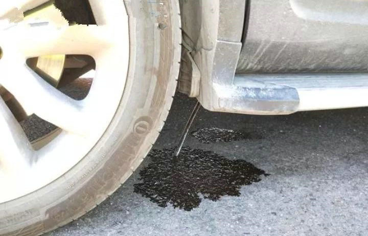 方向機(jī)漏油是什么原因?qū)е碌?></i>
          <h3>方向機(jī)漏油是什么原因?qū)е碌?/h3>
          <span>知識(shí)</span>
          <p class=