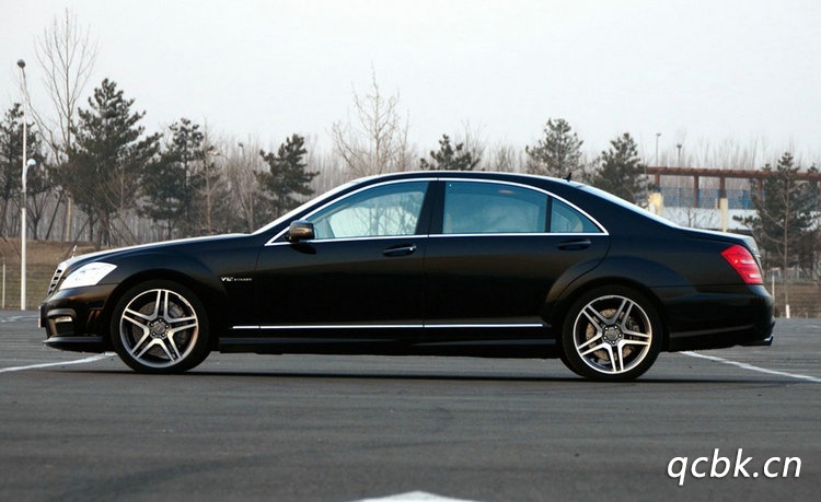 奔馳v12發動機的車有哪些