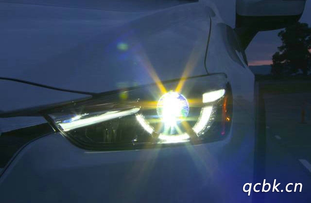 汽車疝氣燈有什么優點