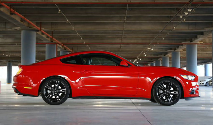 利用發動機制動是什么意思