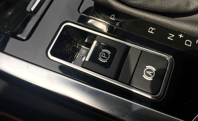 自動駐車關閉好還是開啟好