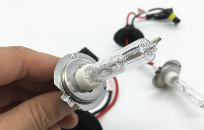 汽車(chē)氙氣燈色溫多少合適