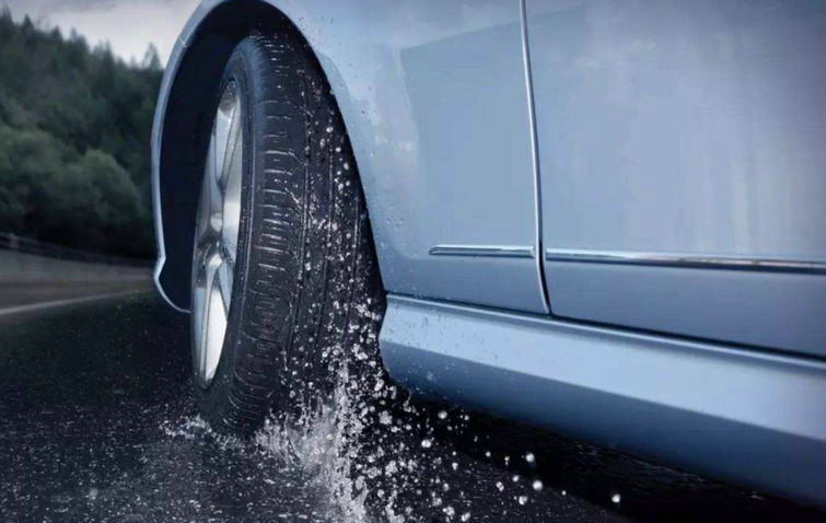 雨天開車開內循環還是外循環