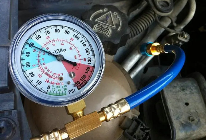 汽車空調加氟教程