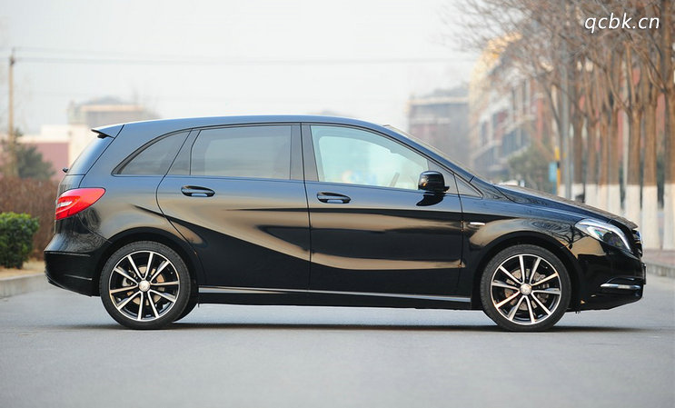 奔馳B200的缺點和優點