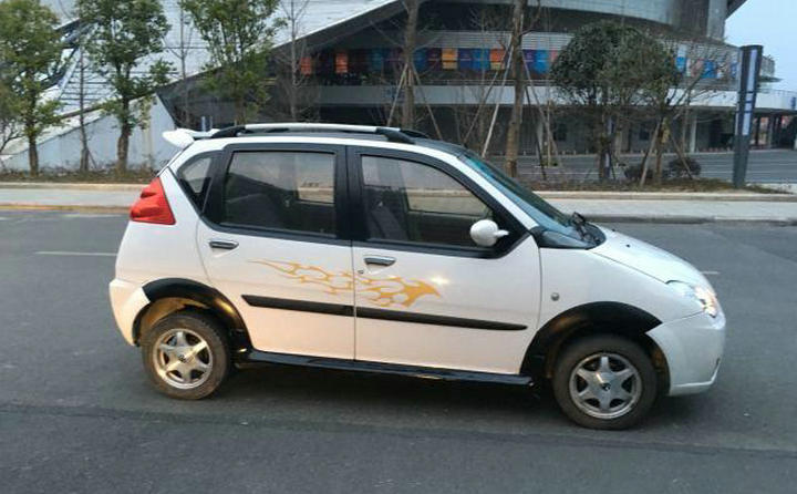 哈飛路寶發動機是進口的嗎