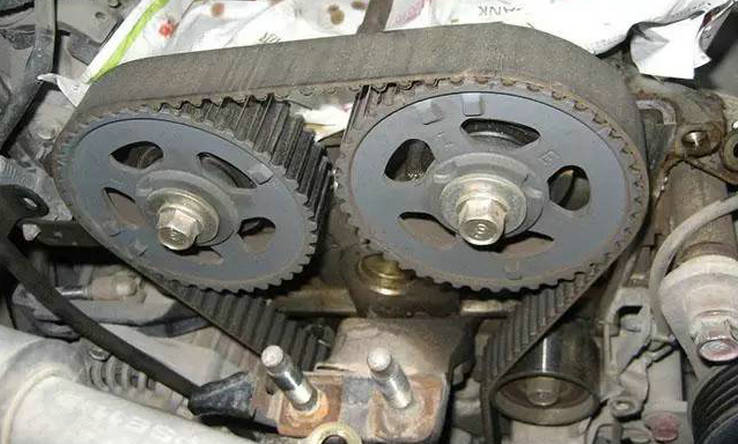 江淮瑞風2.0發動機正時皮帶如何安裝