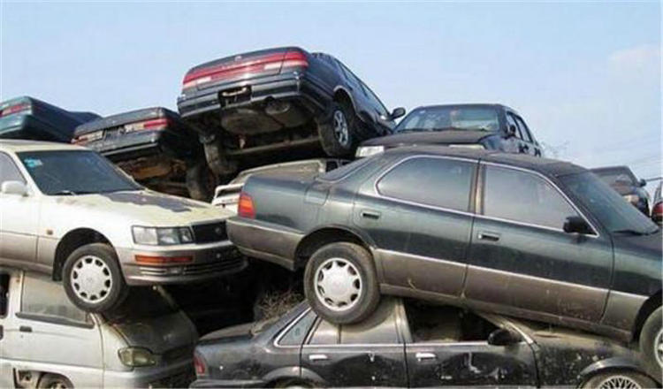 國四車什么時(shí)候會強(qiáng)制報(bào)廢