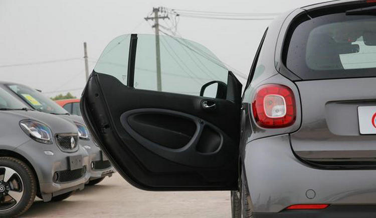 無邊框車門和有邊框車門區別