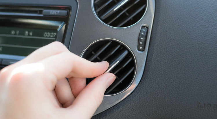汽車空調(diào)不出熱風的原因是什么