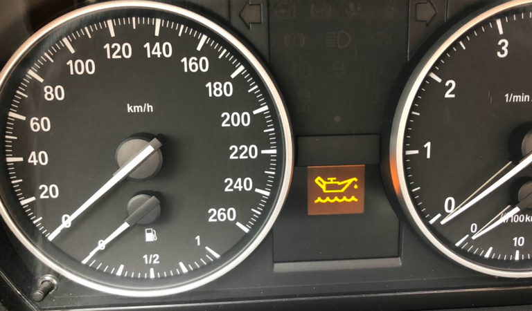 發動機機油少了會出什么問題