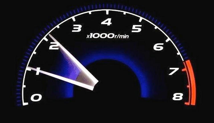 發(fā)動機怠速高好還是低好