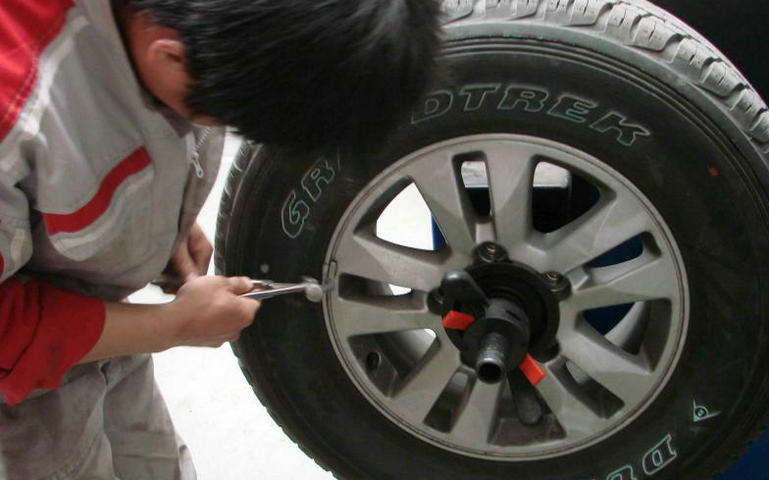 換新輪胎必須要做動平衡嗎