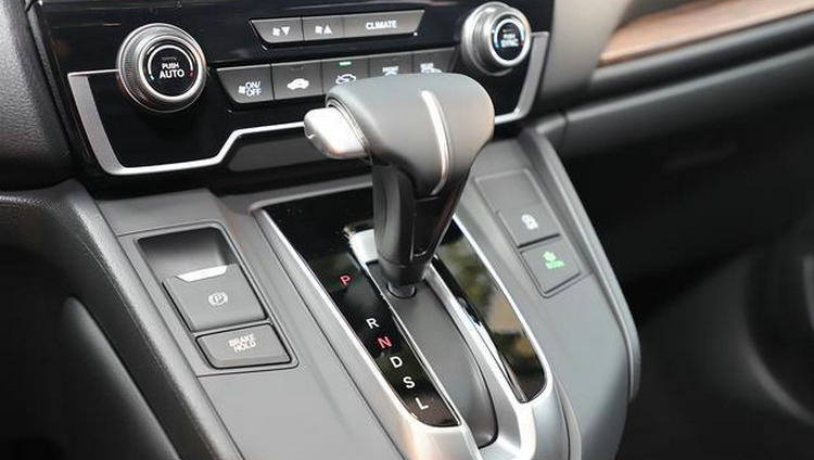 AT自動擋和AT手自一體的區別