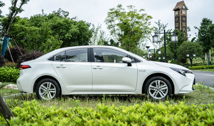 豐田雷凌七萬公里保養費用多少錢