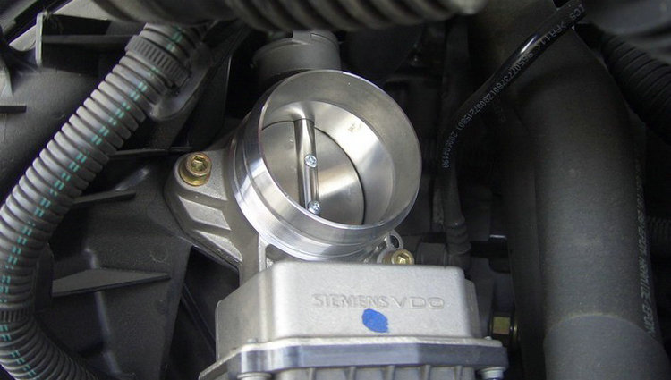 寶馬x1節氣門多久清洗一次