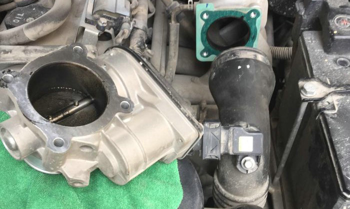 怎樣判斷節氣門該清洗了