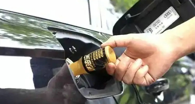 燃油寶多少公里加一次比較好