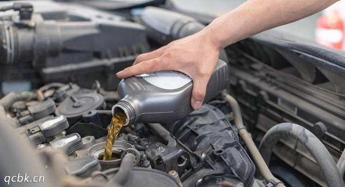 機油是不是一定要按時更換