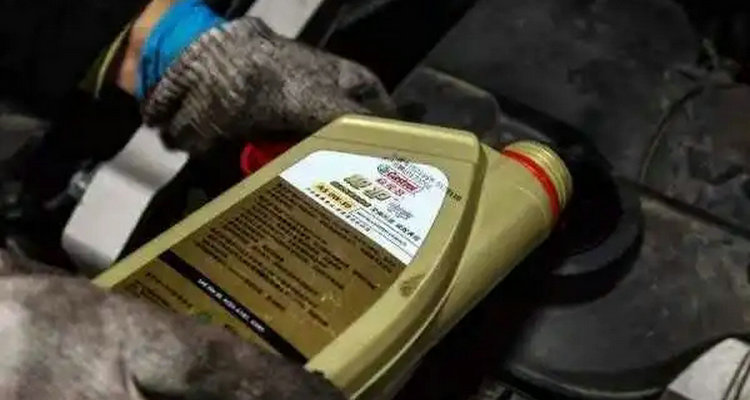 汽車機油0w和5w有什么區別