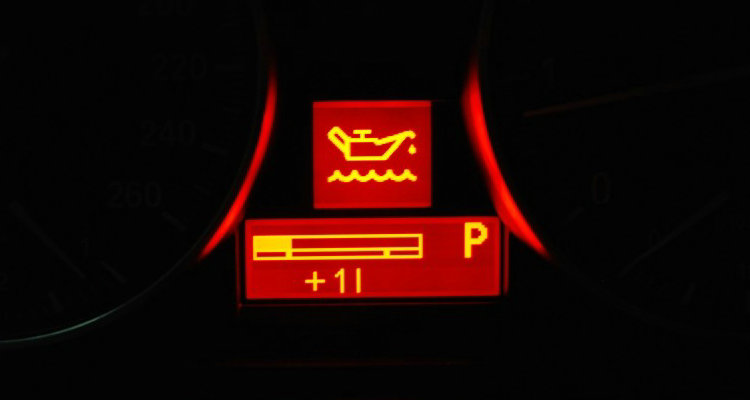 機油壓力警告燈亮了一會又滅了是怎么回事