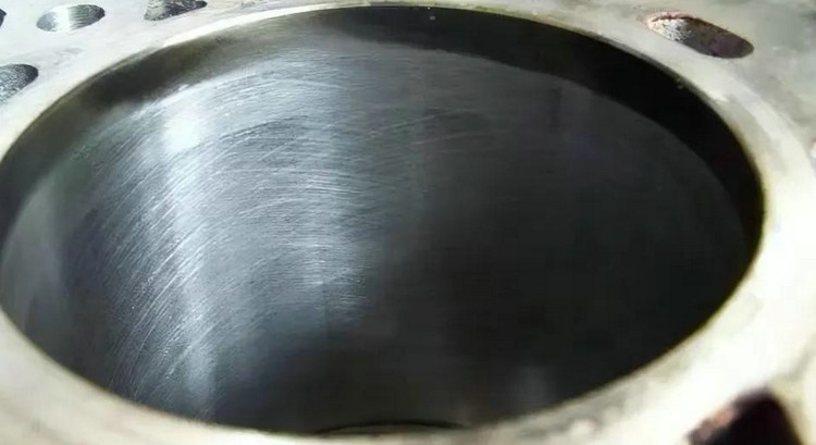 發動機拉缸是什么意思