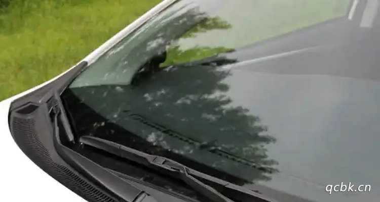 土豆可以去除汽車玻璃油膜嗎