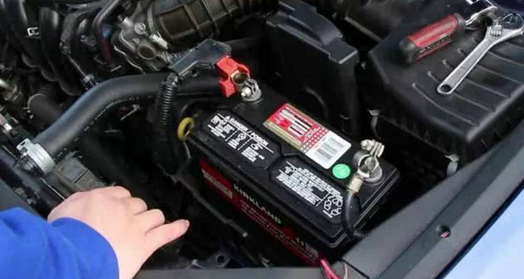 汽車電瓶充不進去電怎么解決