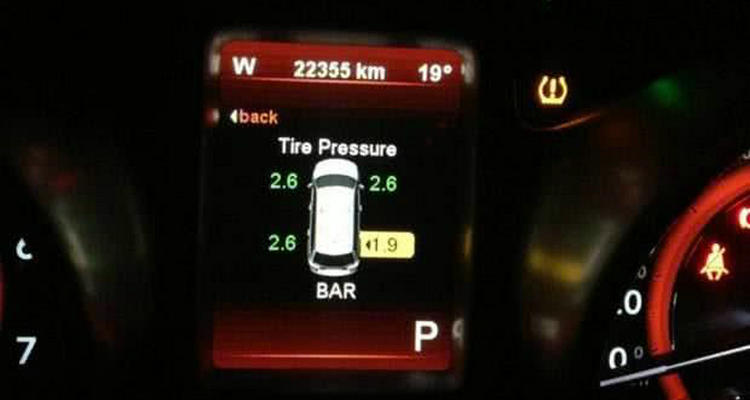 轎車(chē)汽車(chē)輪胎氣壓多少合適