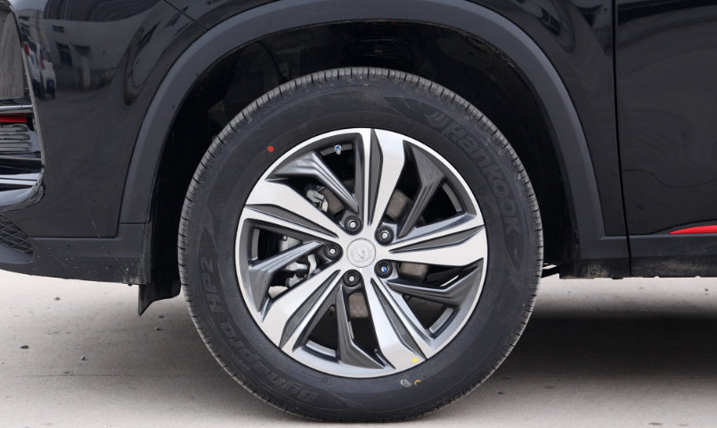 經常跑高速用什么輪胎比較好