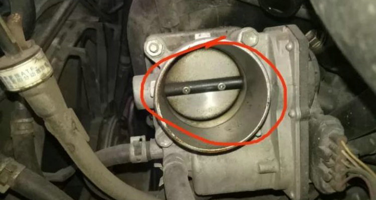 怎樣清洗汽車的節氣門